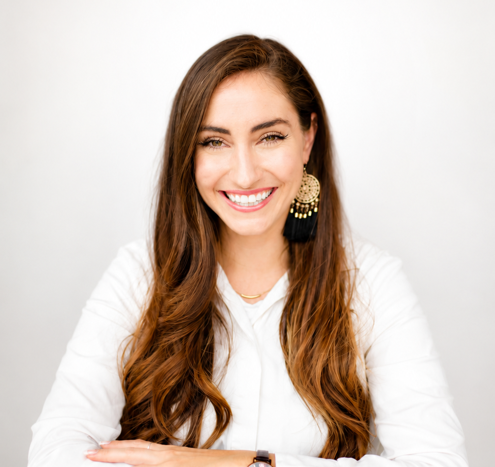 Arianna's headshot