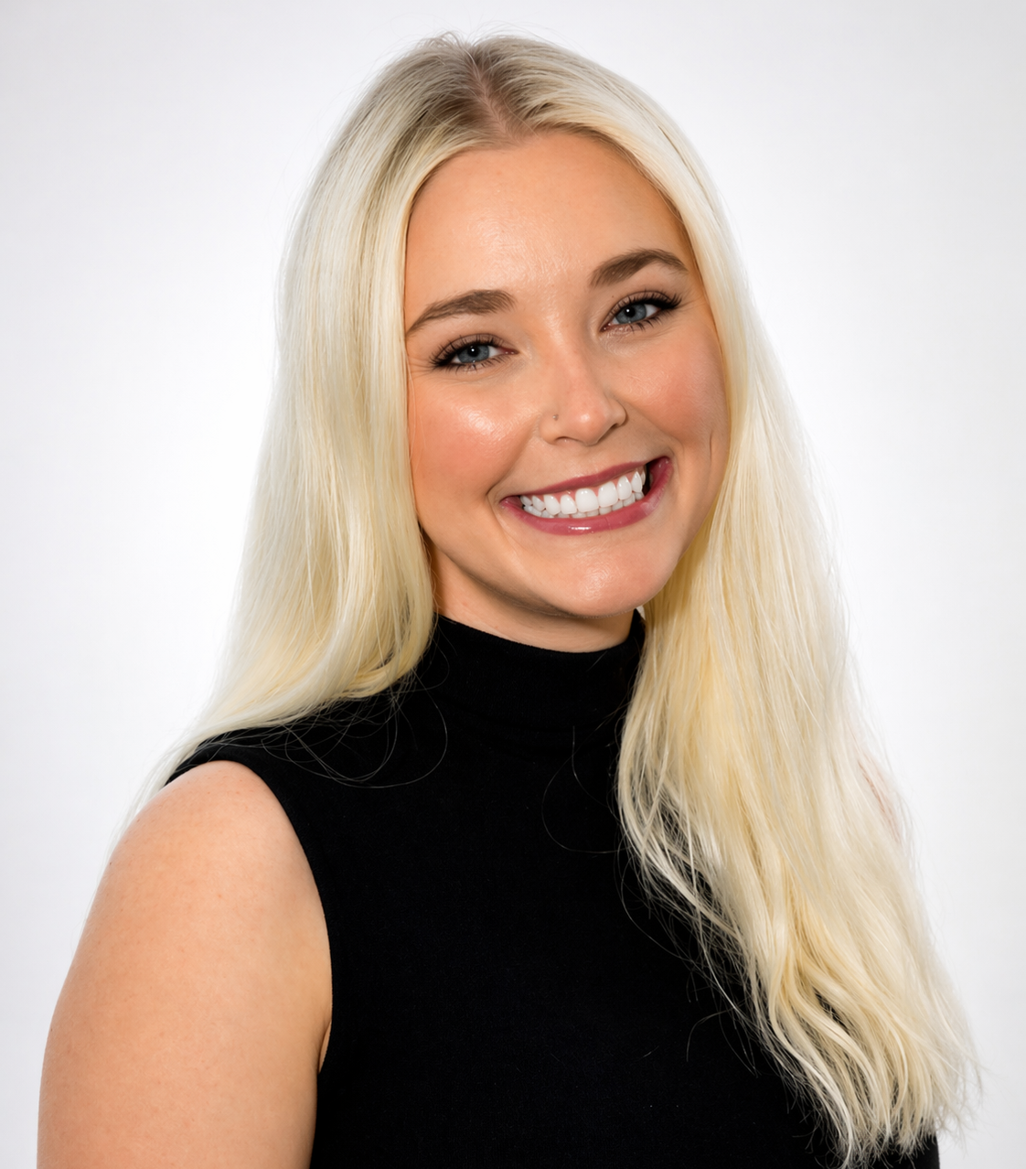 Elaine's headshot