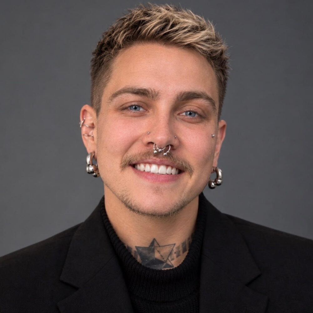 Screenshot Ari's Headshot